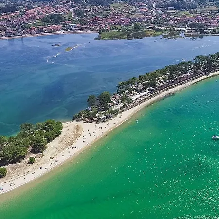 Luksusowy namiot Kampaoh Bayona Playa Baiona