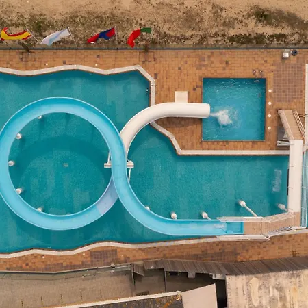 Kampaoh Bayona Playa